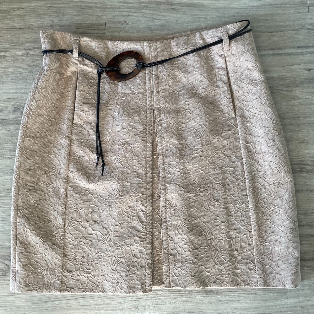 Think spring 2025! Etcetera skirt size 12 khaki cotton/poly skirt